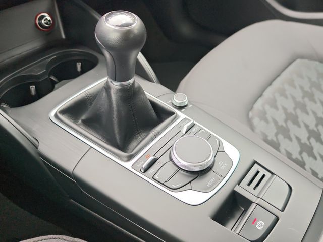 A3 Sportback 1.2 TFSI Attraction