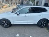 Volvo XC60 T5 R Design Geartronic R Design 250PS - Volvo XC60 von privat