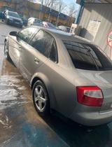 Audi a4 2.0 S line - Audi A4 aus 2002: Line