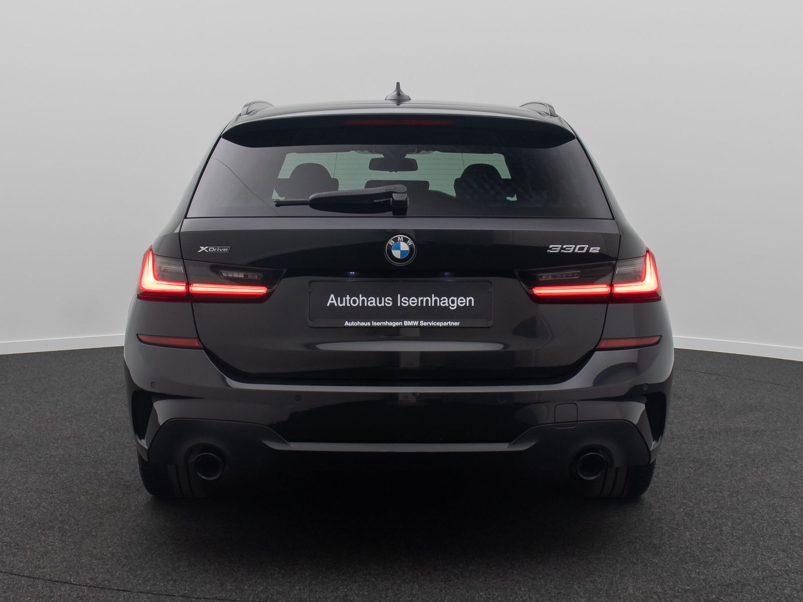 Fahrzeugabbildung BMW 330e xD M Sport DAB Laser Alarm Komfort 19Zoll