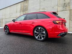 AUDI RS4 Avant 2.9 TFSI quattro erst 47Tkm Misanorot AUDI RS4 Avant 2.9 TFSI quattro erst 47Tkm Misanorot