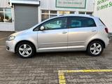 Volkswagen Golf Plus VI Team AUT Serv.Heft SHZ Parks. - Volkswagen Golf Plus mit Benzin-Antrieb: Automatik