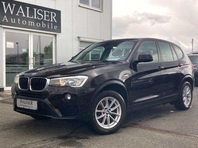 BMW X3 xDrive20i Facelift *Panorama*Eu6*1.Hand*