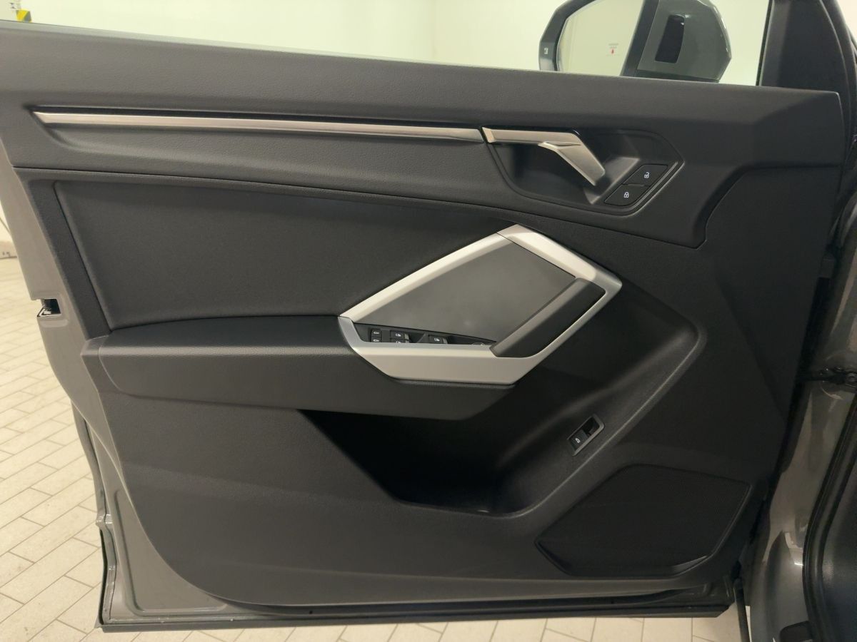 Audi Q3 - Bild 17