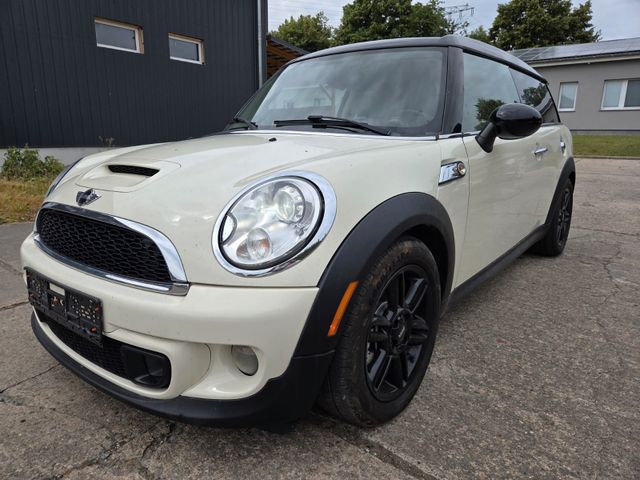 MINI Cooper S Clubman Automatik, Erstzulassung 07/2014, 131.520 km