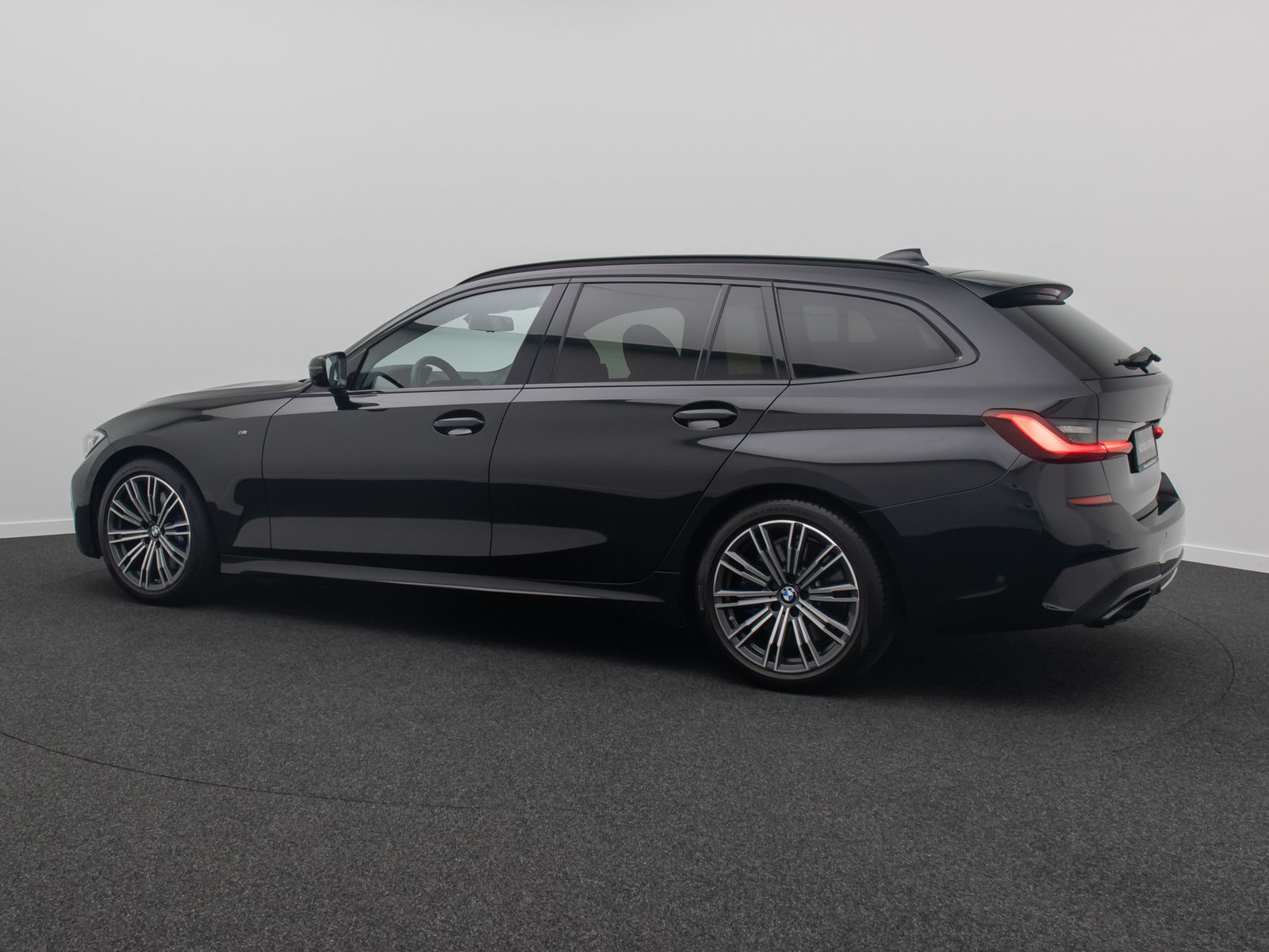 Fahrzeugabbildung BMW M340d xD Komfort 360&deg;Laser HUD DAB H/K Panorama