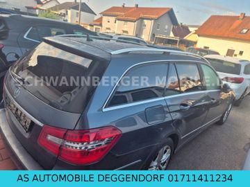 Mercedes E 200 - 2