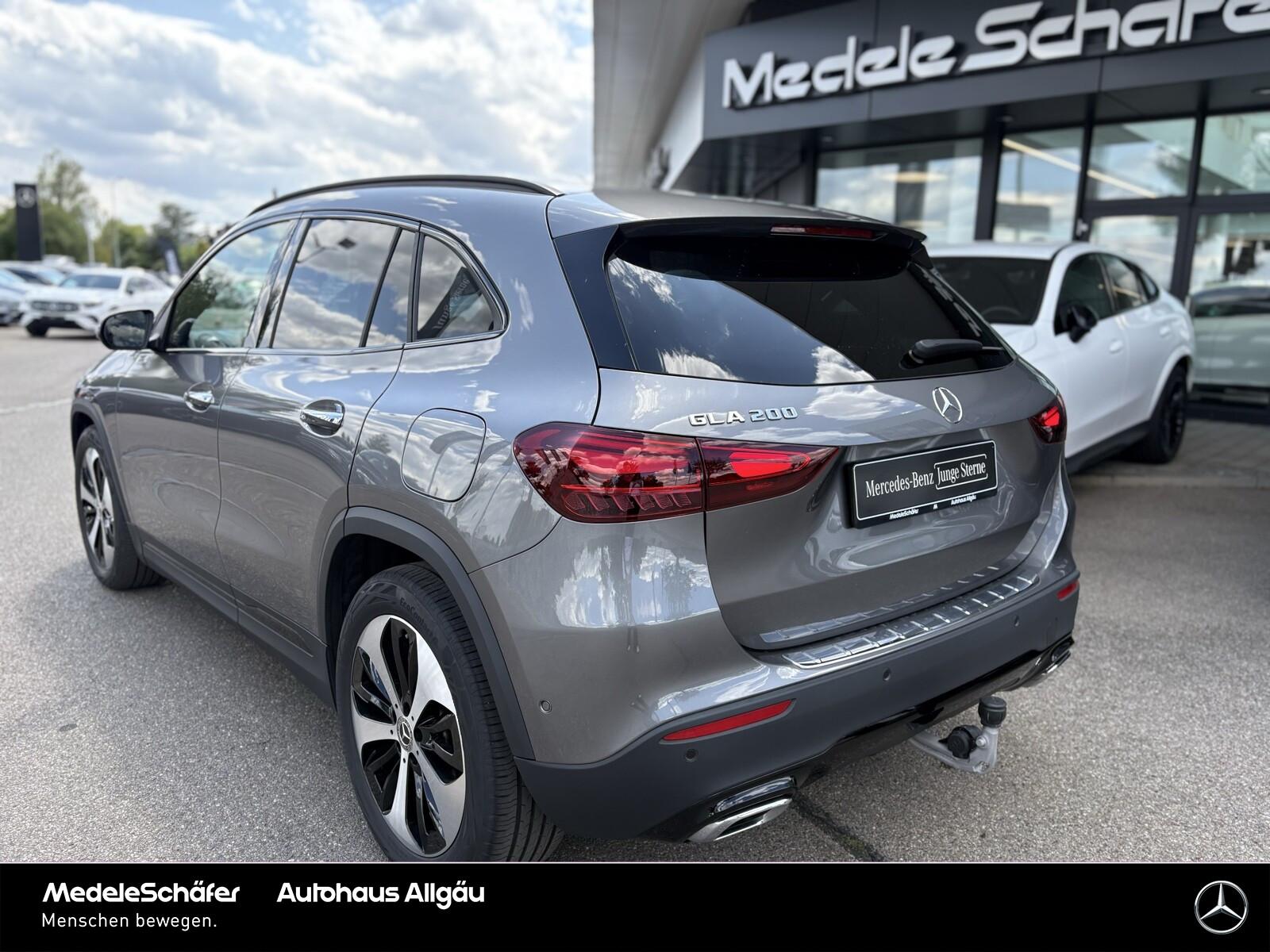 Mercedes-Benz GLA Night AHK Distro Keyless Led 360° Ambi, миниатюра 3