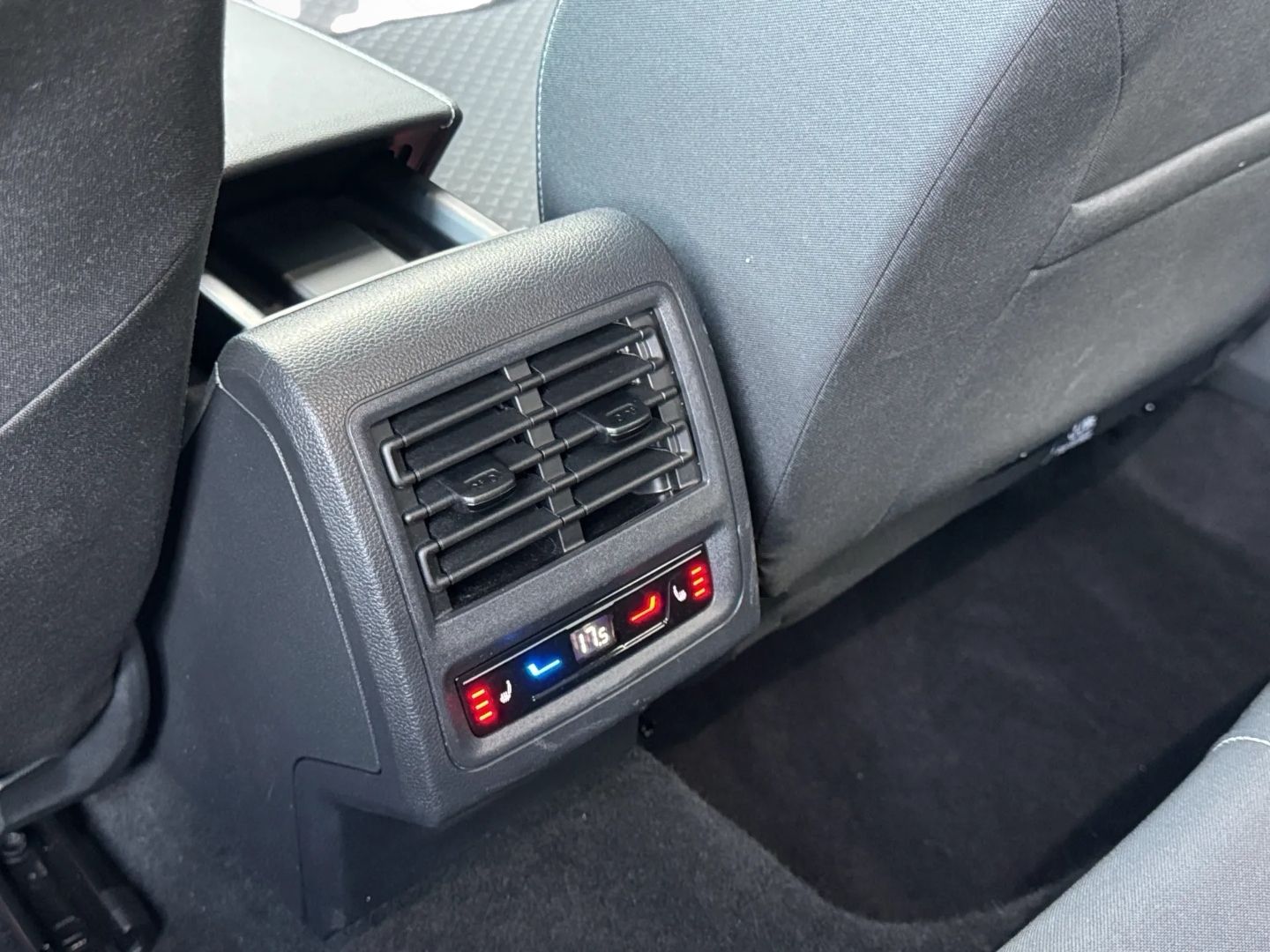 Golf VIII 1.5 TSI "ACTIVE" *LED+*NAVI*STDHZG*