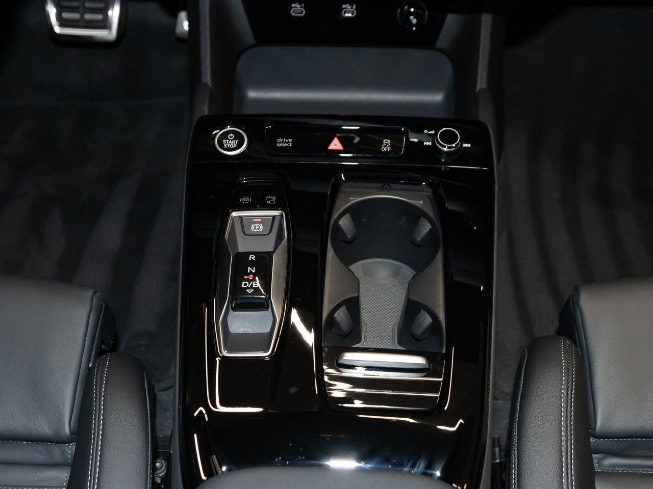 Audi A6 e-tron - Bild 21