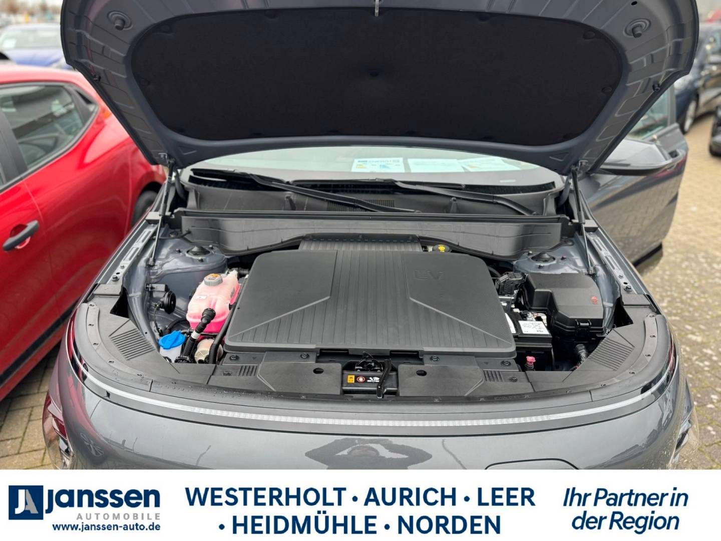 Fahrzeugabbildung Hyundai KONA Elektro 49kWh Trend/Automatik/Navi/Wärmepum