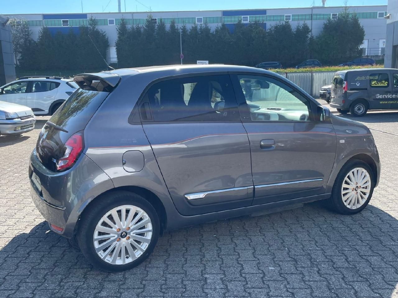 Fahrzeugabbildung Renault Twingo Vibes Electric