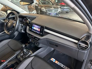 Skoda Fabia Tour *1. Hand*Klima*MirrorLink*LED*PDC*