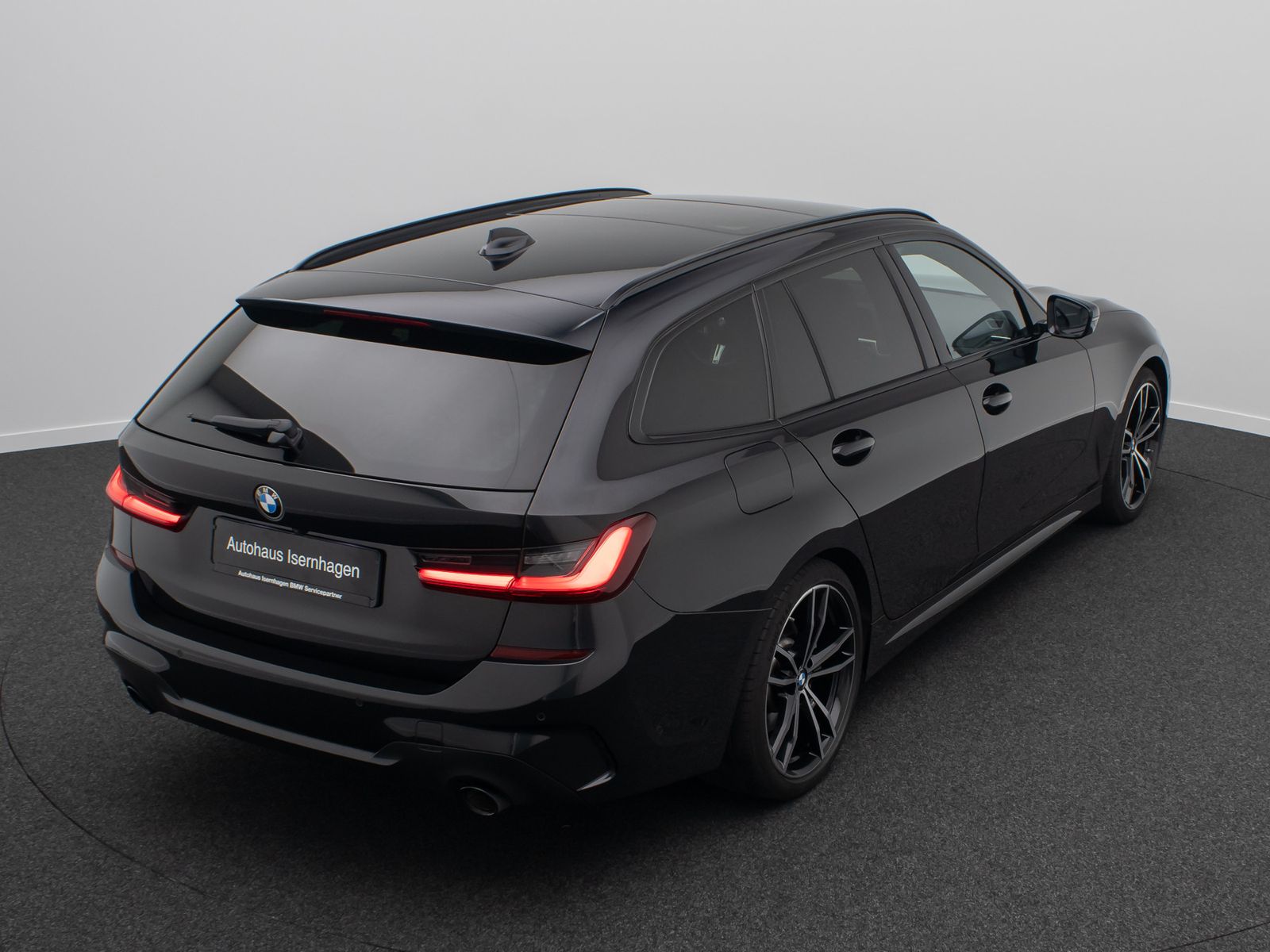 Fahrzeugabbildung BMW 330d M Sport DAB Kamera Leder ACC Alarm Pano 19"