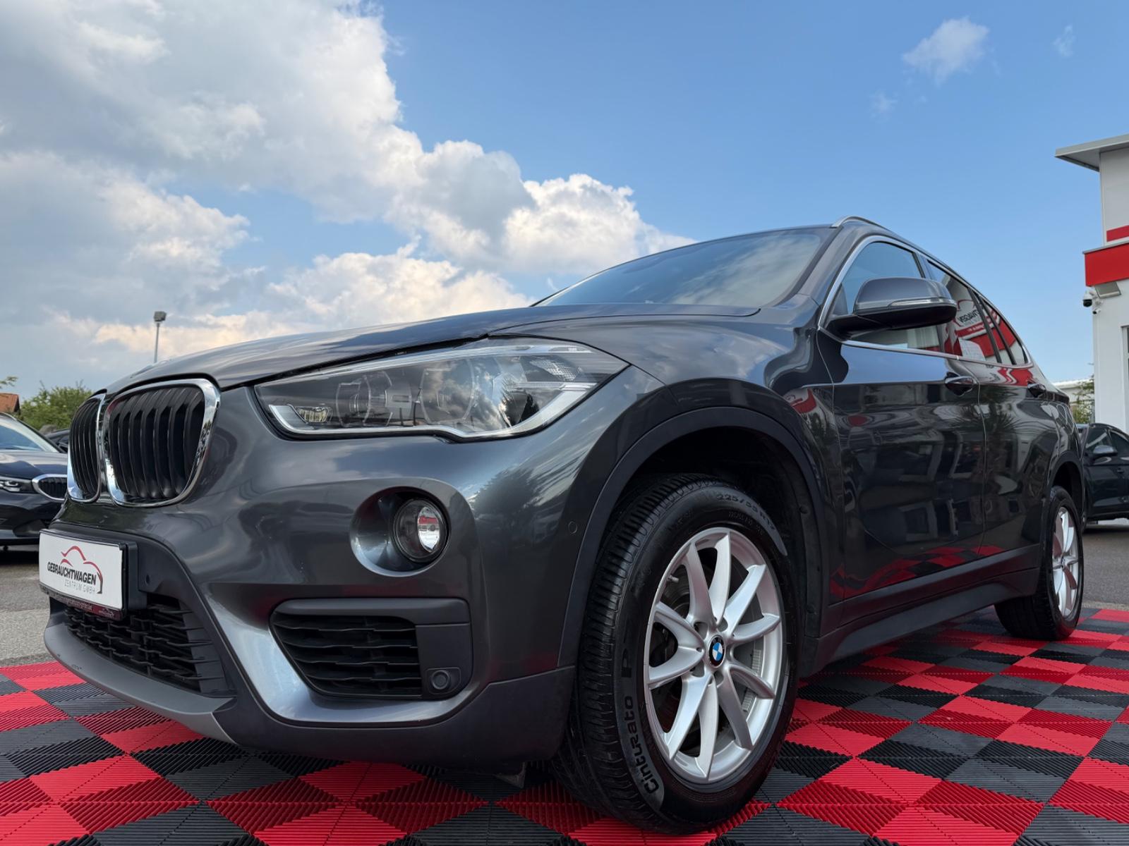 BMW X1 sDrive 20 i Advantage*LED*Navi*Harman-Kardon*