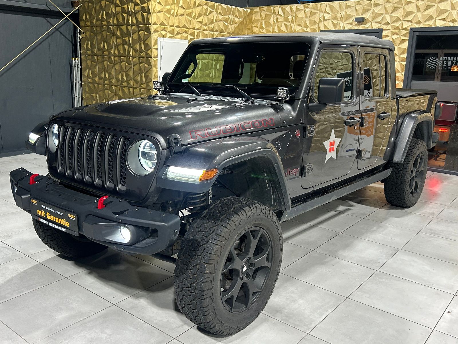 Fahrzeugabbildung Jeep Gladiator Overland RUBICON 4X4/EXKLUSIVE/XXL/KAM
