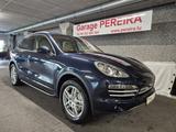Porsche Cayenne S HYBRID PANO CUIR NAVI - Porsche Cayenne mit Hybrid-Antrieb: Blau