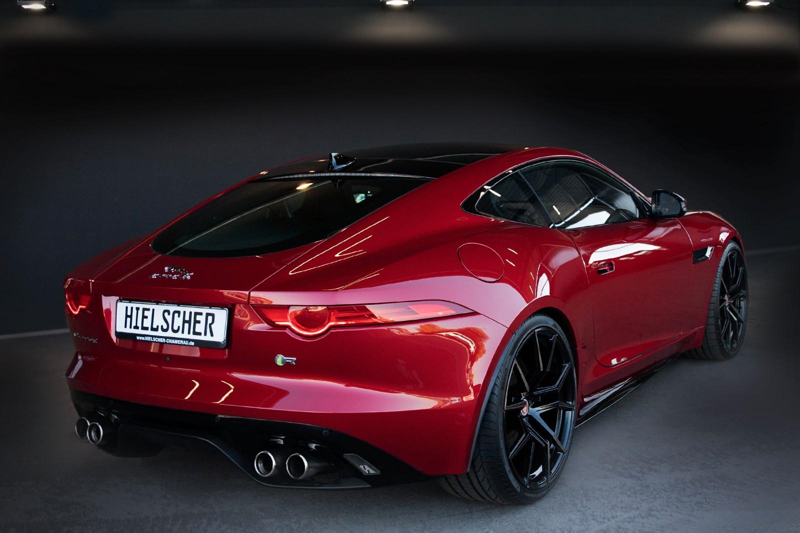 JAGUAR F-TYPE - R 5.0 V8 COUPE - 551 CV -TOIT PANORAMIQUE