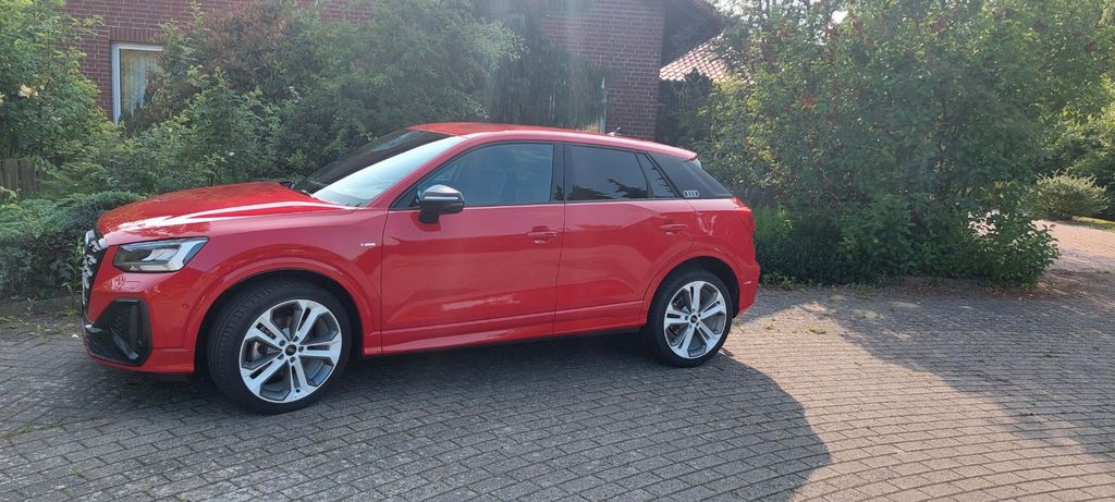 Image of Audi Q2