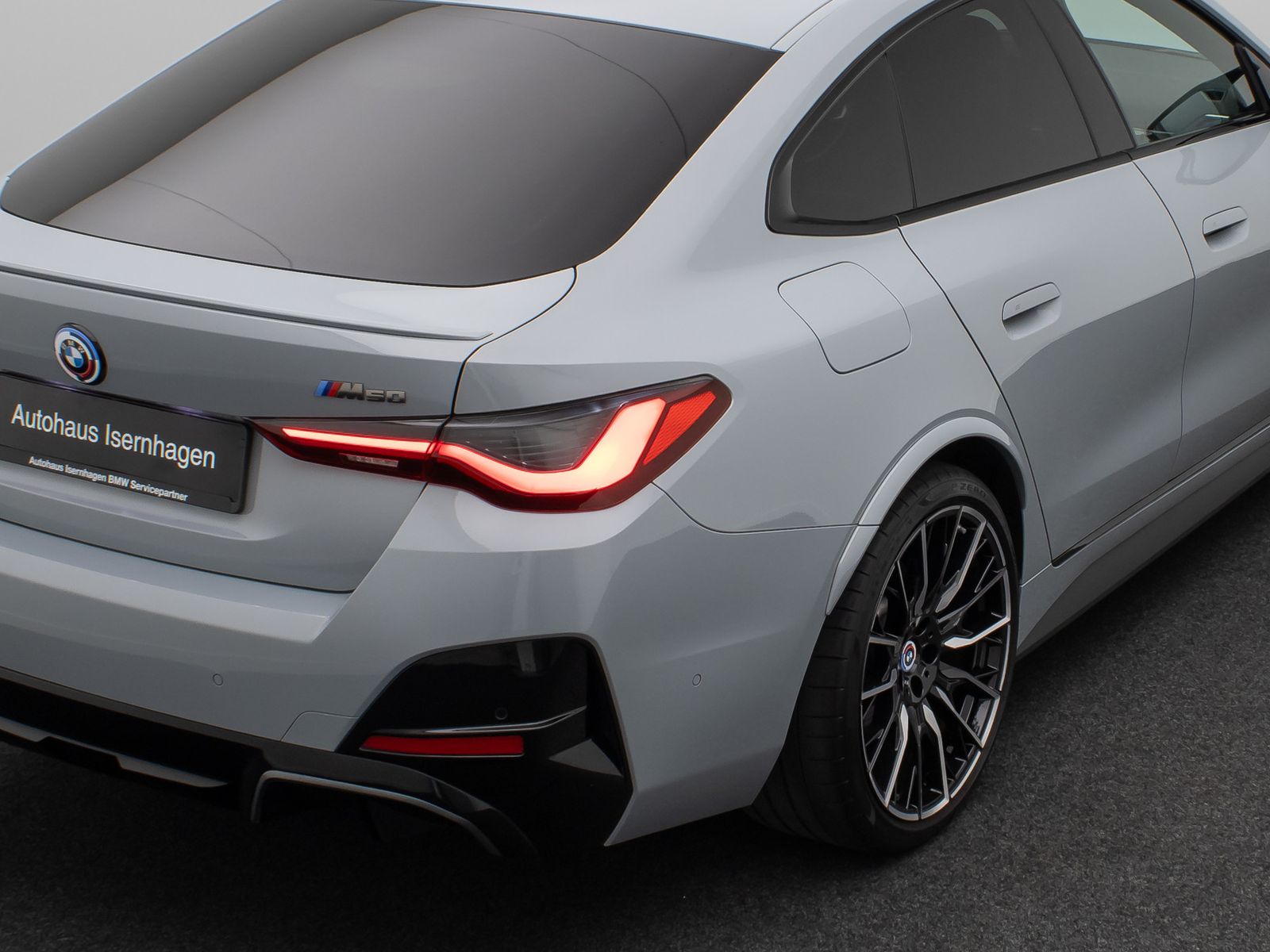 Fahrzeugabbildung BMW i4 M50 Gran Coupe HUD DAB Laser 360°Glasdach 20"
