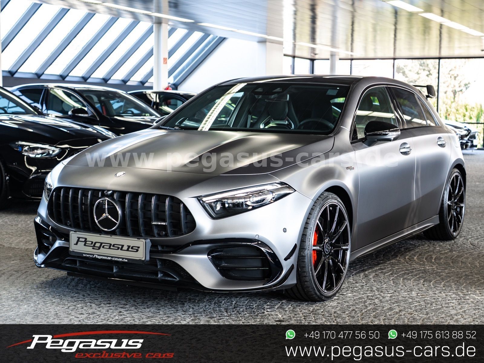 MERCEDES-BENZ A 45 AMG - 3