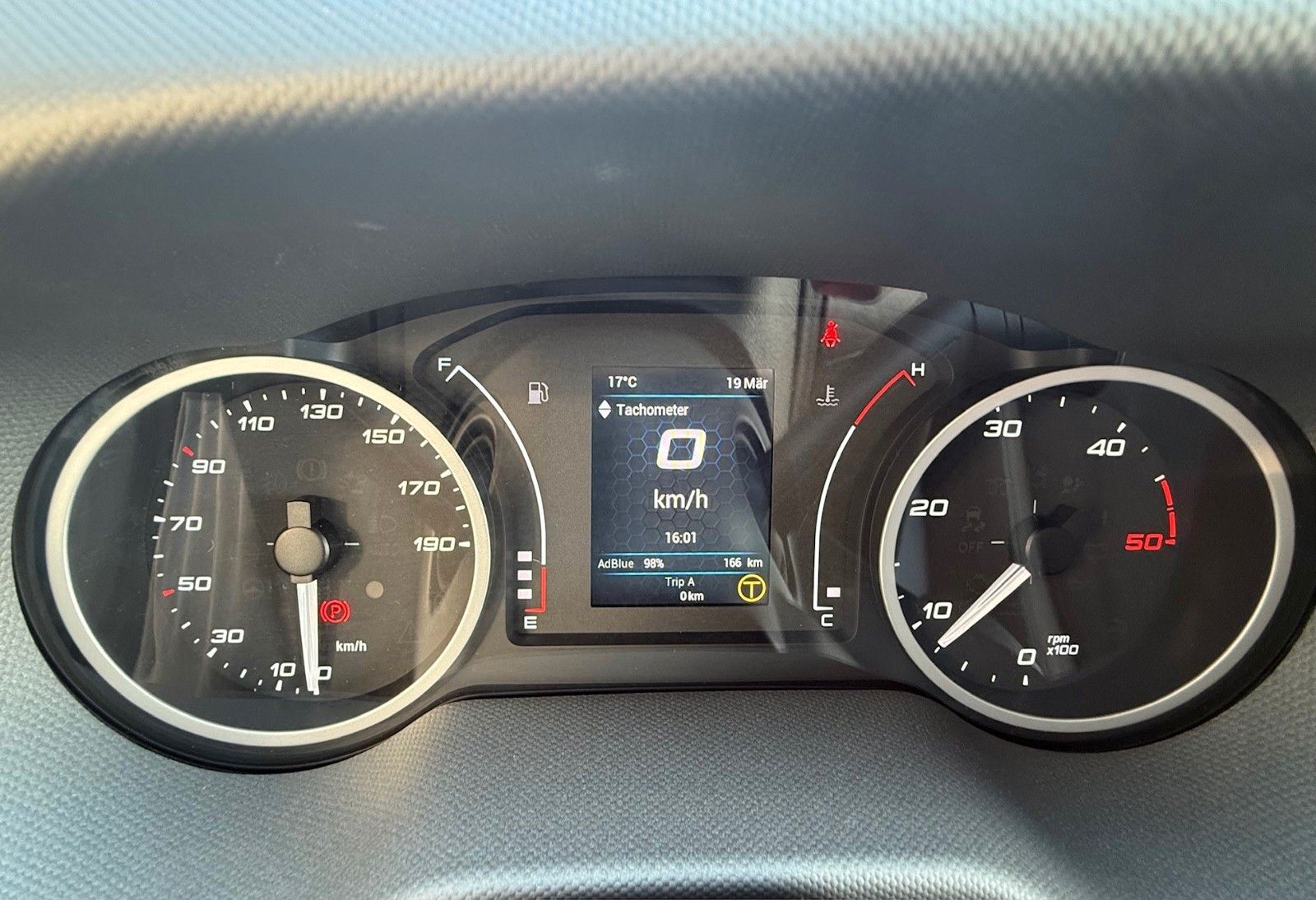 Fahrzeugabbildung Iveco Daily 50C18 3.0L *L4*H3*Automatik*LED*AHK*