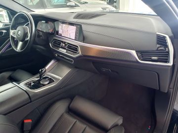 BMW X6 - 8