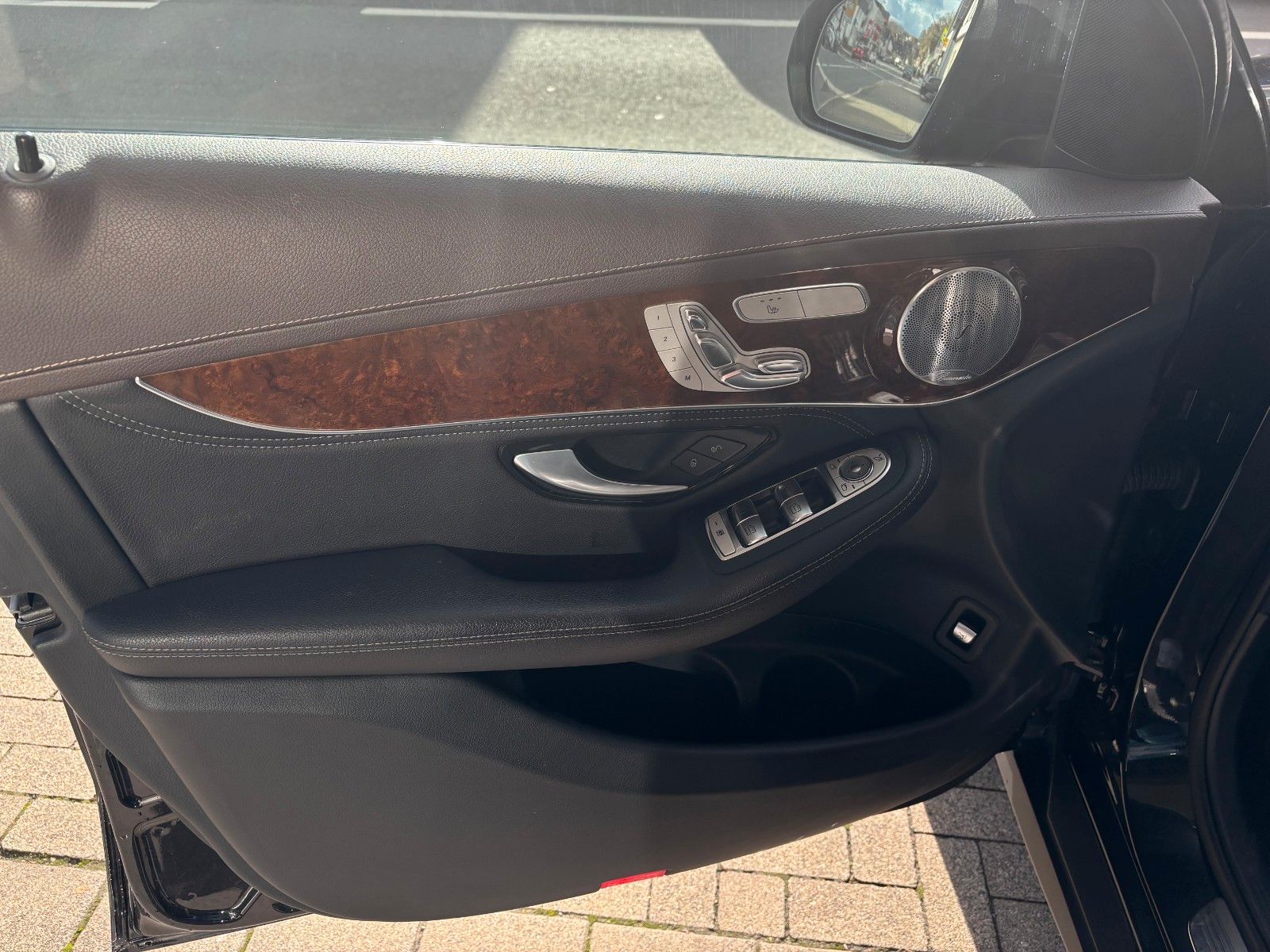 Fahrzeugabbildung Mercedes-Benz GLC 43 AMG *Panorama*Burmester*Kamera*Memory