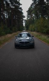 BMW M4 Coupé Individual Kein Import,Kein Unfall! - BMW: Import