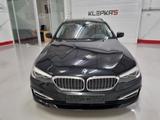 BMW 530d Touring  ,Luxury Line! AHK! ACC! 268 ps! - BMW 530 mit Diesel-Antrieb: Schwarz, Kombi