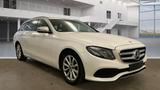 Mercedes-Benz E 220 d  Widescreen 360Grad Kam Navi LED - Mercedes-Benz E 220: Standheizung