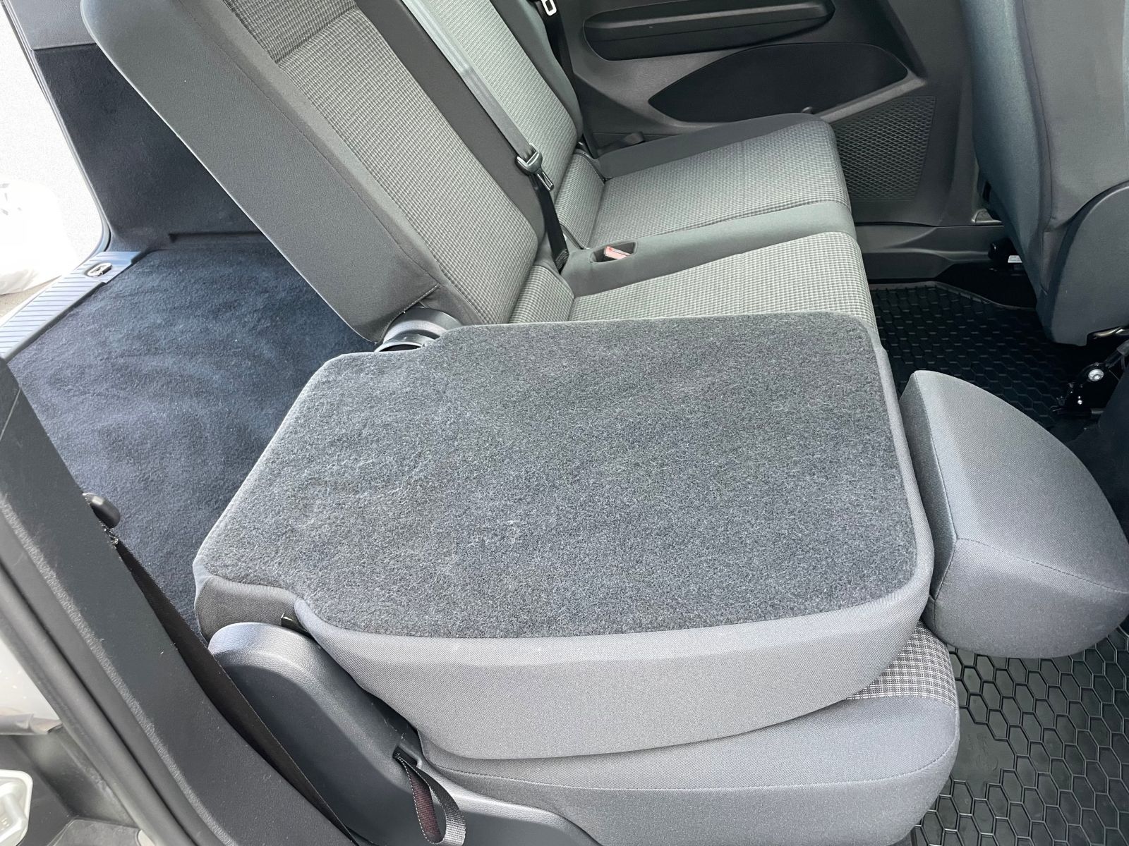 Volkswagen Caddy - Bild 6