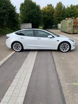 Tesla Model 3 Dual Motor Long Range - Tesla Model 3 Dual Motor Gebrauchtwagen