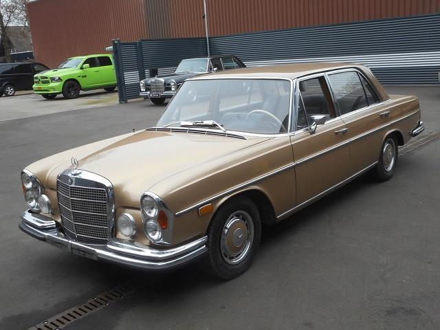 Mercedes-Benz 1970 MERCEDES 300 SEL