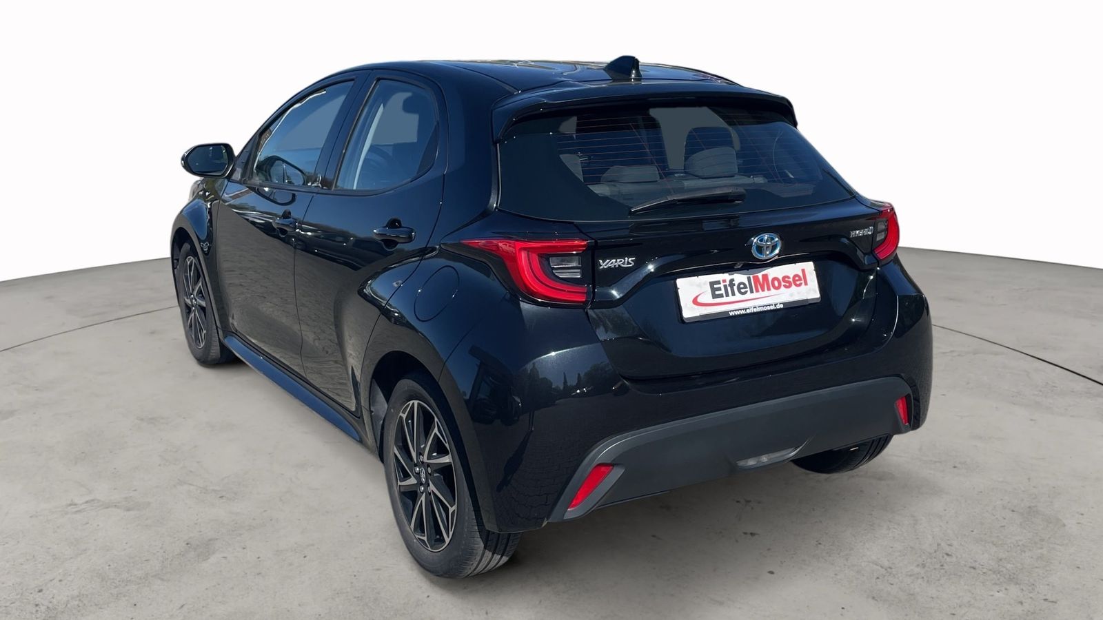 Toyota Yaris 1.5 Hybrid Team D - Relax-Garantie imagem 3