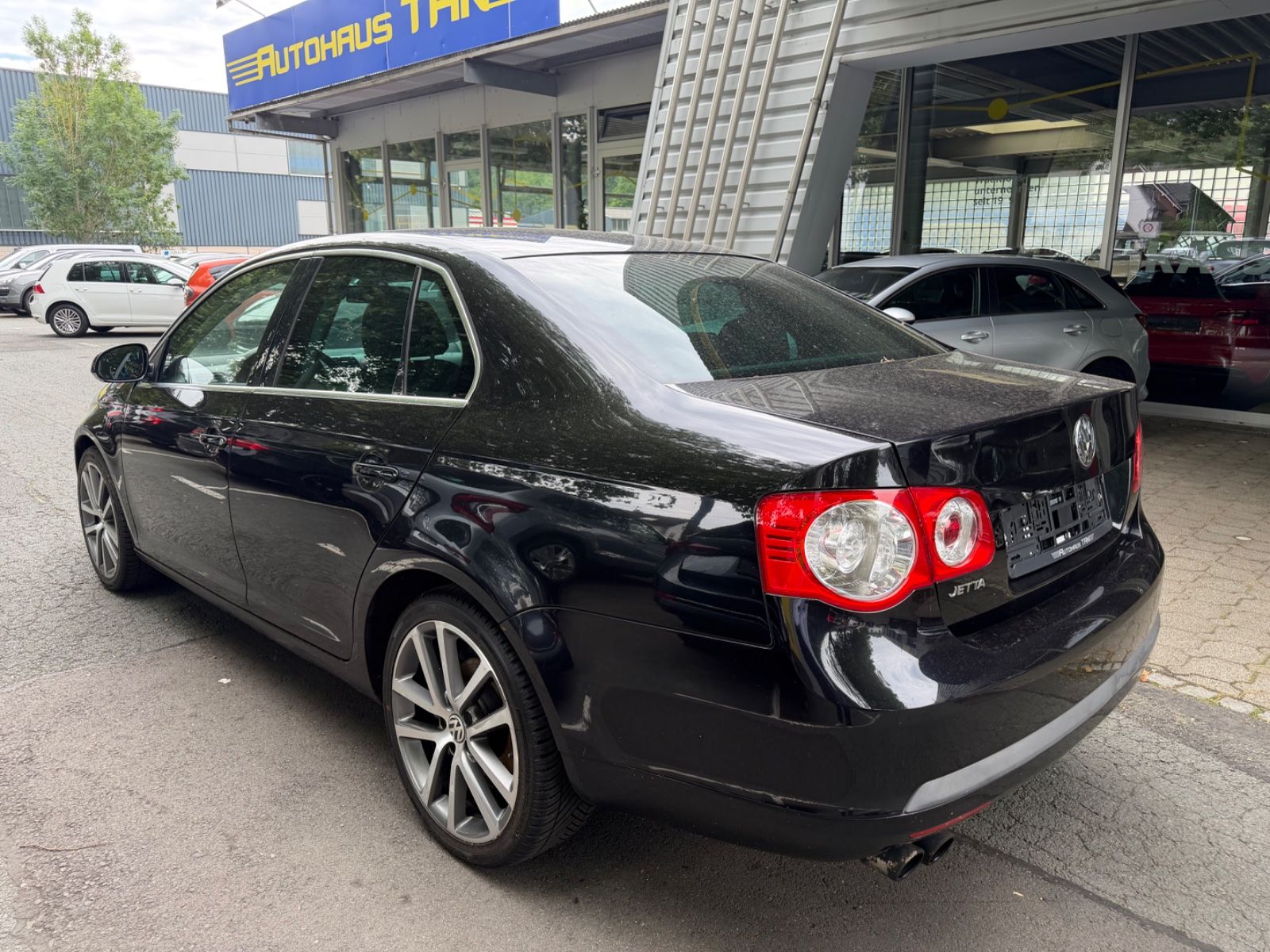 Fahrzeugabbildung Volkswagen Jetta V Sportline 2.0 AUTOMATIK