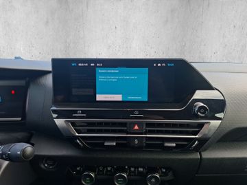 Citroën C4 1.2 PureTech 130 Max HUD+Kam.+KeyLess+LED+SHZ