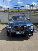 BMW X5 M50 M50d - - blaue BMW X5 M50
