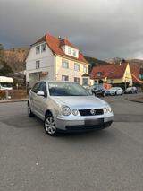 Volkswagen VW Polo 9n 1.2 - TÜV/Inspek. Neu Cricket E... - Volkswagen Polo aus 2004 mit Benzin-Antrieb: Kleinwagen, mit Klimaanlage, 1.2
