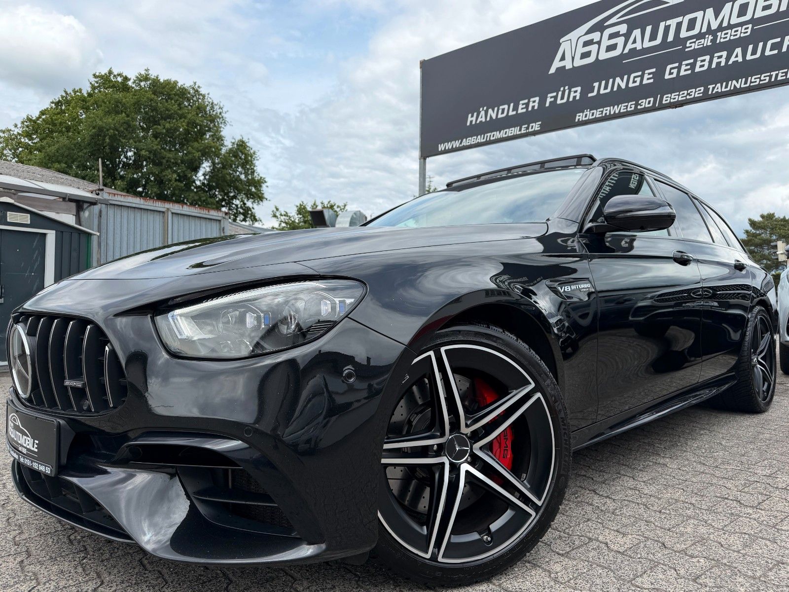MERCEDES-BENZ E 63 S AMG 4M+ PANO*AHK*DISTR+*360°*Massage*HUD