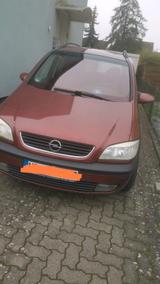 Opel Zafira 1.8 16V - Opel Zafira aus 2000