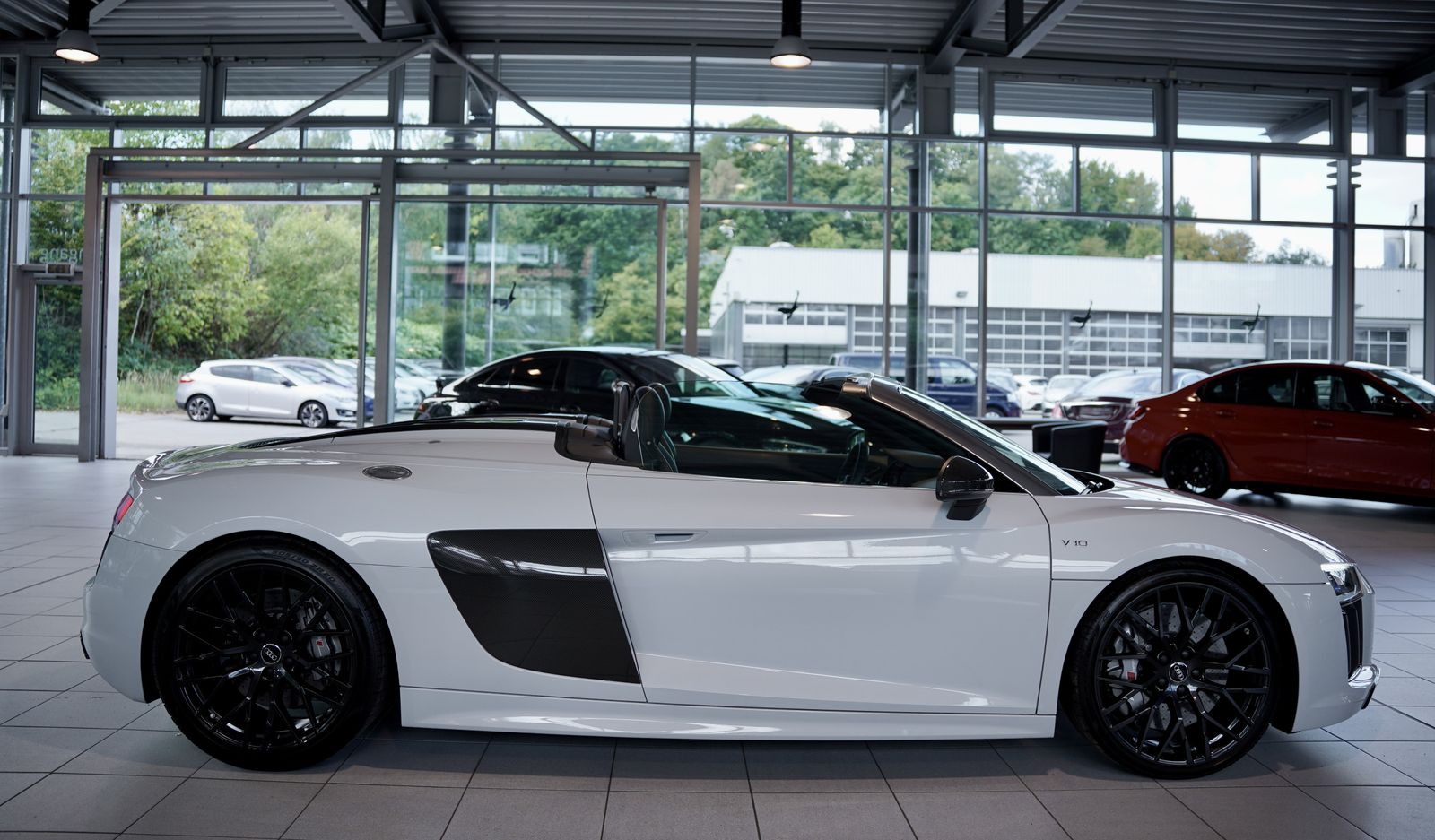 Audi R8