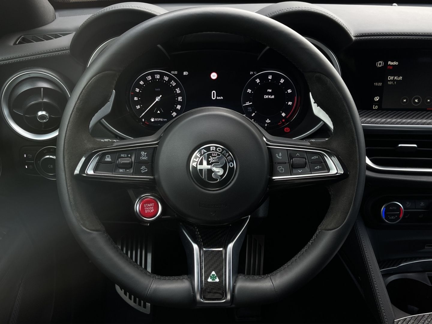 Alfa Romeo Stelvio - Bild 10