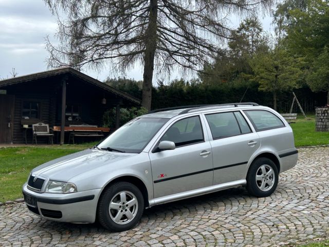 Skoda Octavia Combi Elegance 1.9TDI 4X4,6Gang,155tkm!!