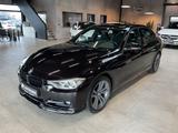 BMW 330d Lim. Sport Line Leder Navi SD Xenon 18" - BMW 330 aus 2013 mit Diesel-Antrieb: Limousine