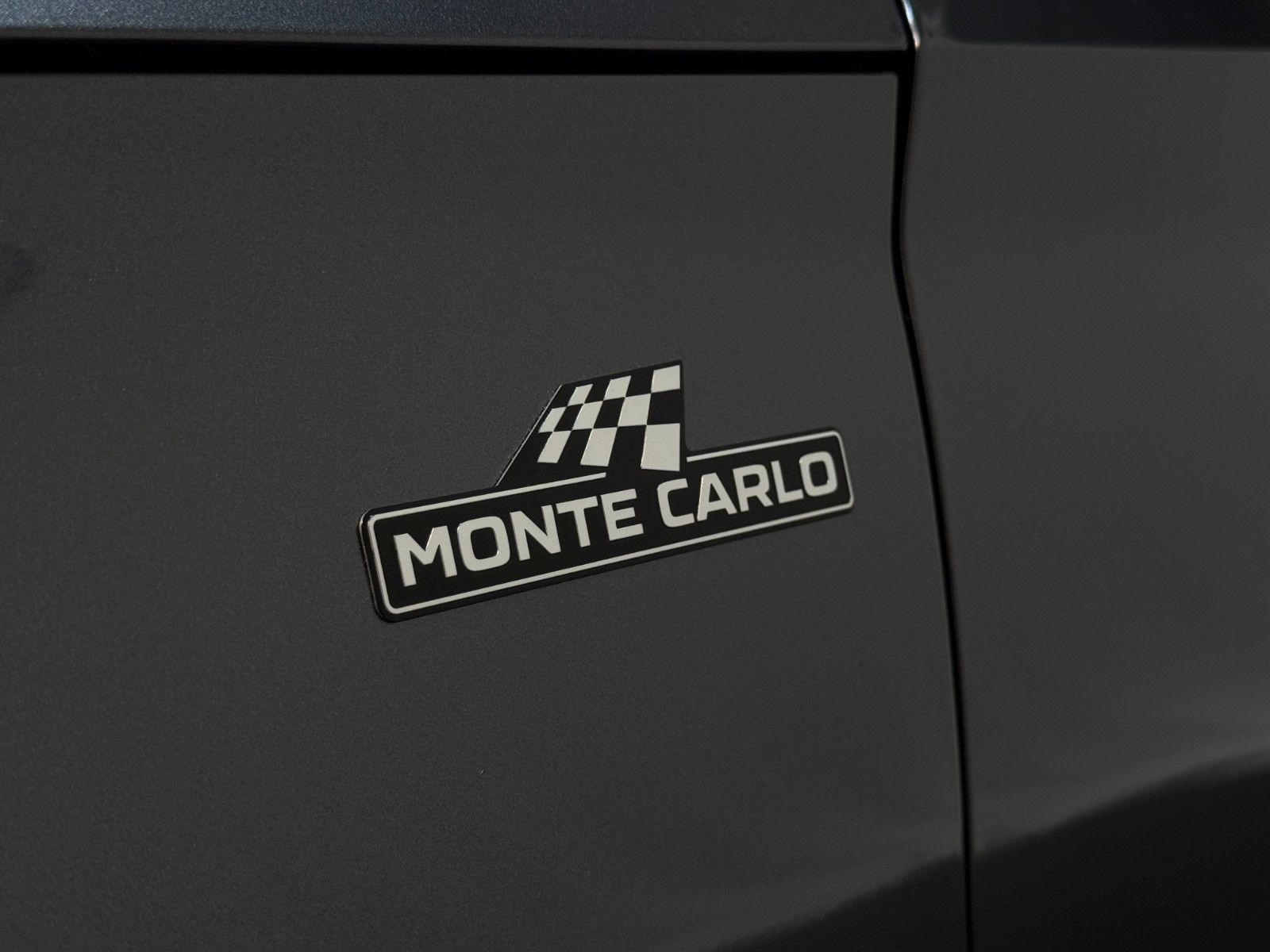 Fahrzeugabbildung SKODA Kamiq Monte Carlo / Matrix / AHK / Navi
