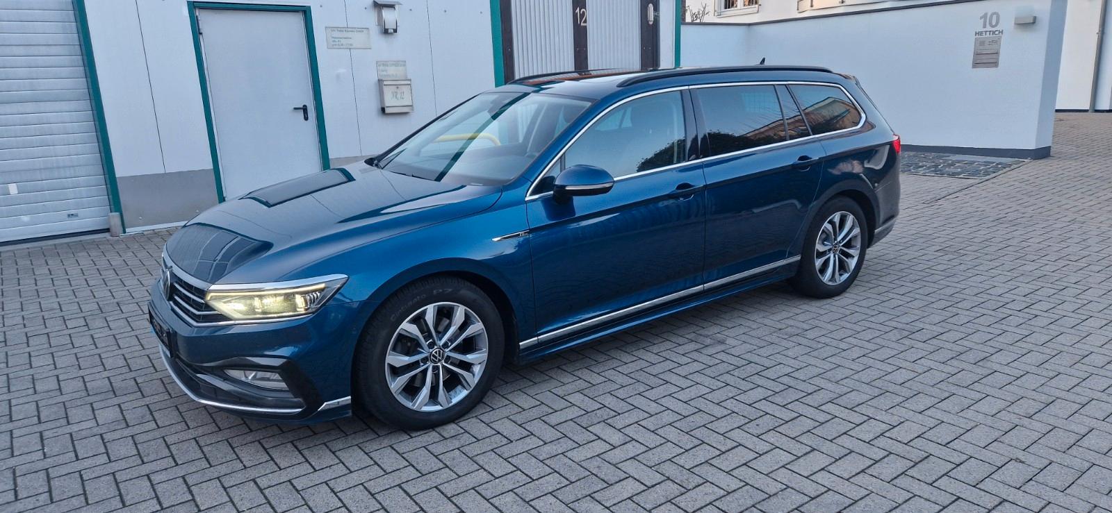 Volkswagen Passat Var  R-Line Pano-Dach AHK IQ. Light 147KW