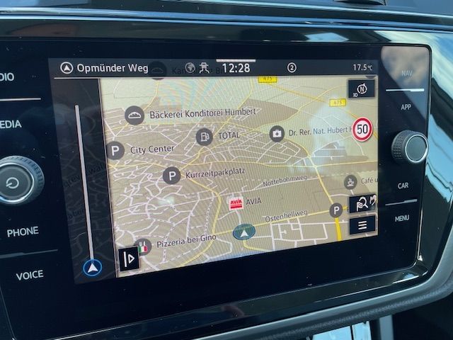 Touran 1.5 TSI Comfortline NAVI  Digitales Cockp