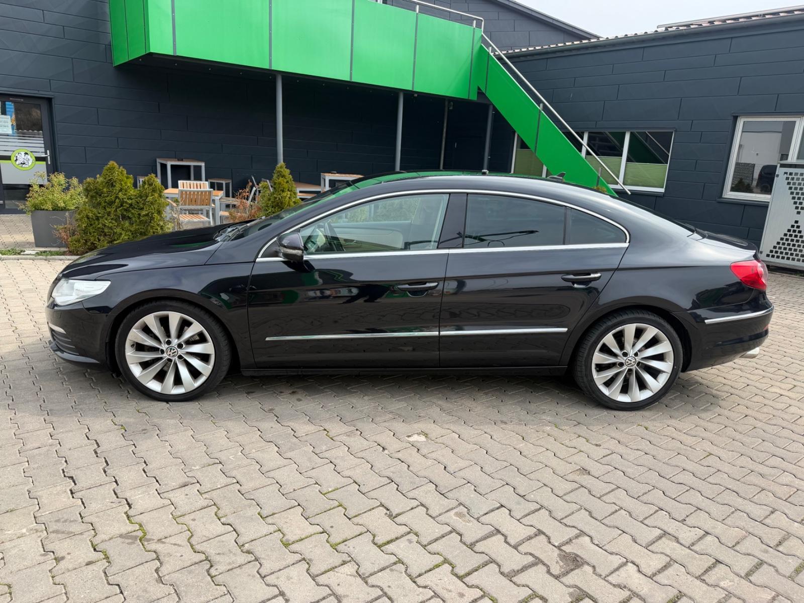 Volkswagen Passat CC Sport 4Motion 125kw ACC Navi Xenon