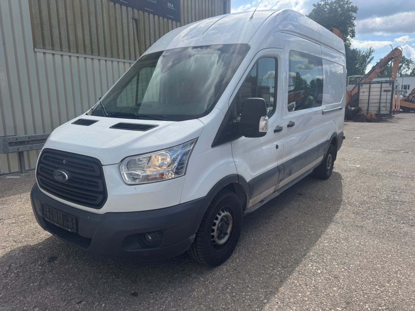 Ford Transit - 1